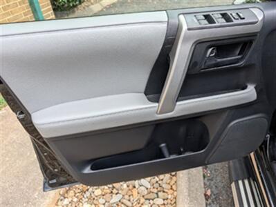 2012 Toyota 4Runner SR5 - Photo 7 - Knoxville, TN 37919