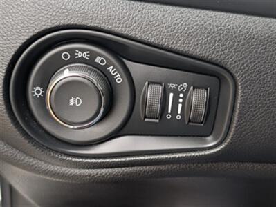 2017 Jeep Renegade Limited - Photo 18 - Knoxville, TN 37919