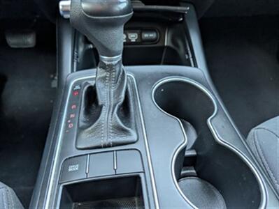 2016 Kia Sorento LX - Photo 13 - Knoxville, TN 37919