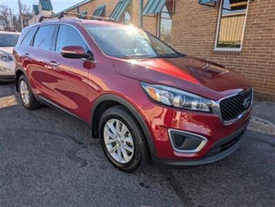 2016 Kia Sorento LX - Photo 1 - Knoxville, TN 37919