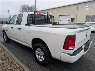 2019 RAM 1500 Classic Express   - Photo 3 - Knoxville, TN 37919