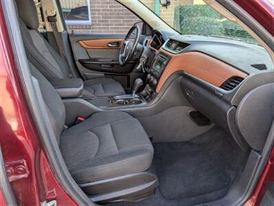 2017 Chevrolet Traverse LT   - Photo 18 - Knoxville, TN 37919