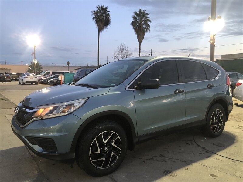 2016 Honda CR-V SE   - Photo 1 - Ontario, CA 91762
