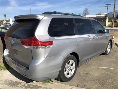 2011 Toyota Sienna LE 8-Passenger   - Photo 2 - Ontario, CA 91762