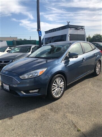 2018 Ford Focus Titanium   - Photo 1 - Ontario, CA 91762
