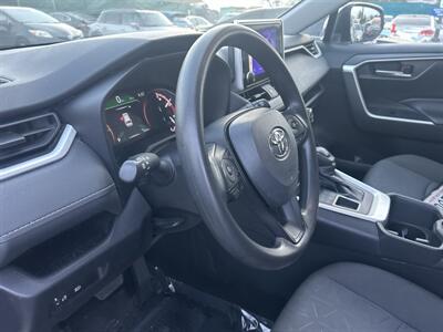 2024 Toyota RAV4 XLE  AWD - Photo 11 - Ontario, CA 91762