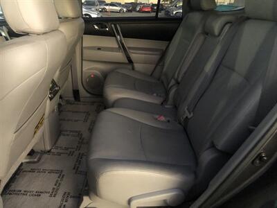 2009 Toyota Highlander Limited  AWD - Photo 11 - Ontario, CA 91762