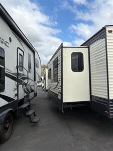 2019 PALAMINO PUMA 32 RKTS 32RKTS   - Photo 8 - Santee, CA 92071