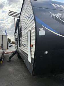 2019 PALAMINO PUMA 32 RKTS 32RKTS   - Photo 3 - Santee, CA 92071