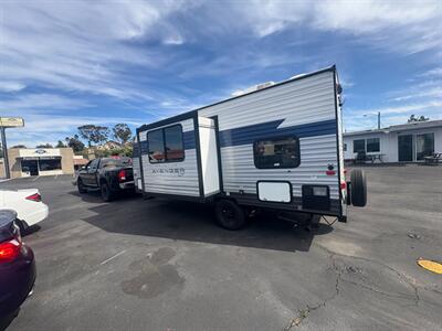 2024 Prime Time RV Avenger 17  BHS   - Photo 5 - Santee, CA 92071