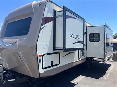 2018 FOREST RIVER ROCKWOOD 2604 2604 WS - Photo 5 - Santee, CA 92071