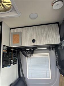 2021 WINNEBAGO REVEL 4X4 REVEL 4X4 - Photo 13 - Santee, CA 92071