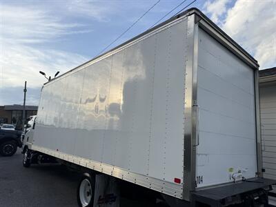 2022 Isuzu NQR  BOX - Photo 8 - Nashville, TN 37210