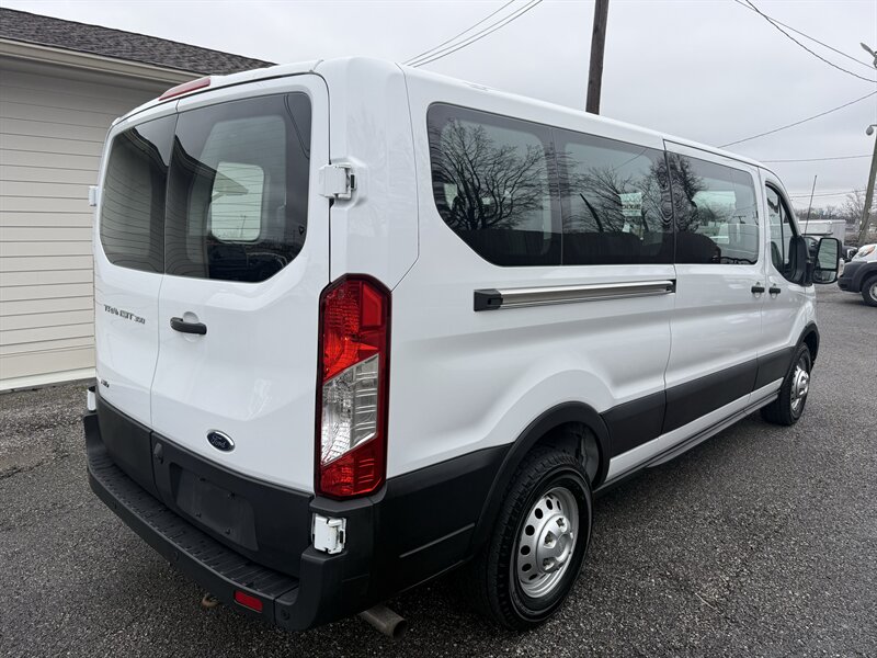 2021 Ford Transit 350 XL - Photo 2 - Nashville, TN 37210