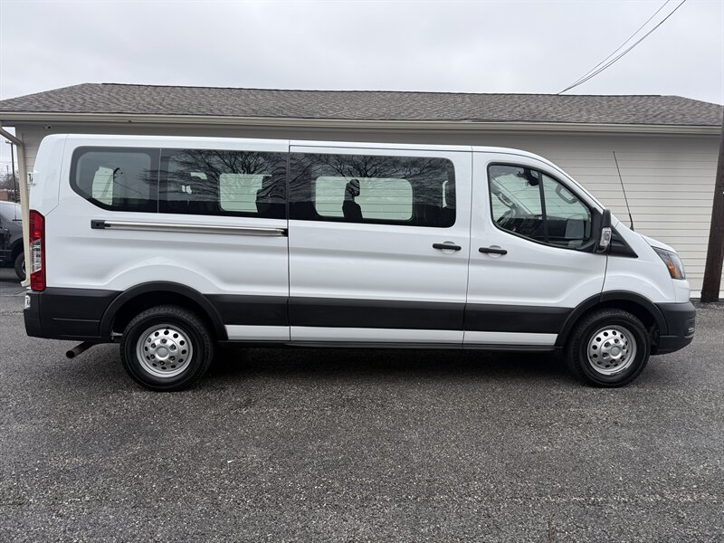 2021 Ford Transit 350 XL   - Photo 1 - Nashville, TN 37210