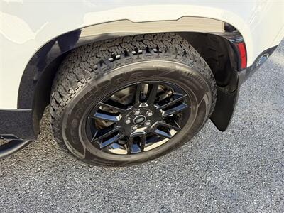 2023 Land Rover Defender 90 X-Dynamic SE - Photo 14 - Nashville, TN 37210