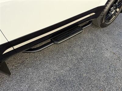 2023 Land Rover Defender 90 X-Dynamic SE - Photo 13 - Nashville, TN 37210