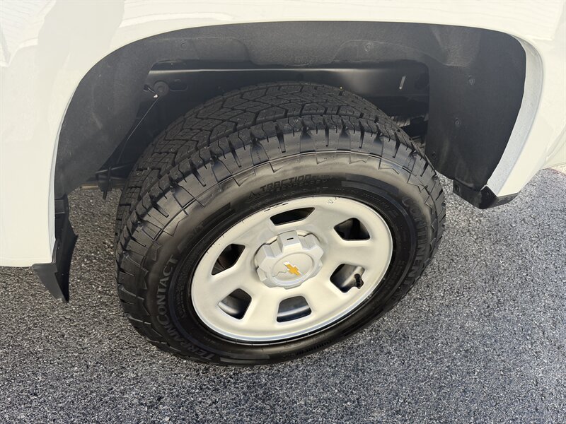 2022 Chevrolet Colorado Work Truck - Photo 13 - Nashville, TN 37210