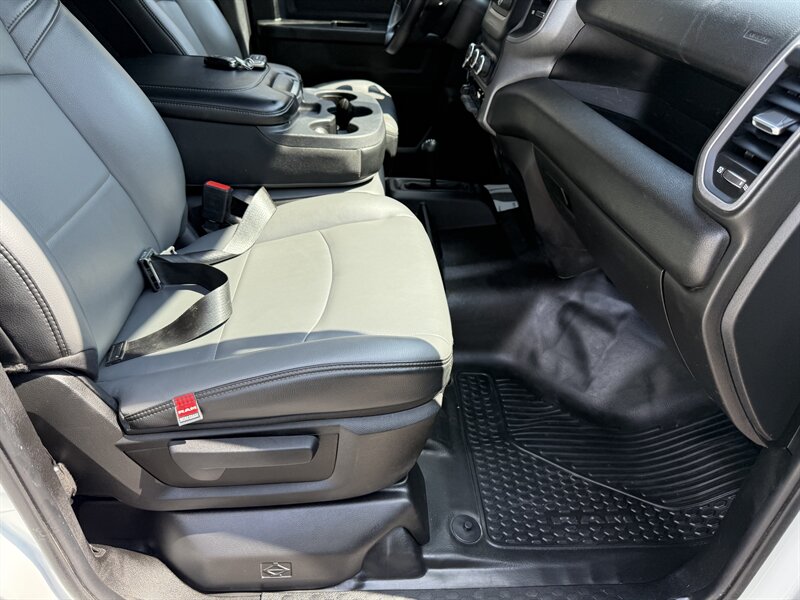 2024 RAM 2500 Tradesman - Photo 15 - Nashville, TN 37210