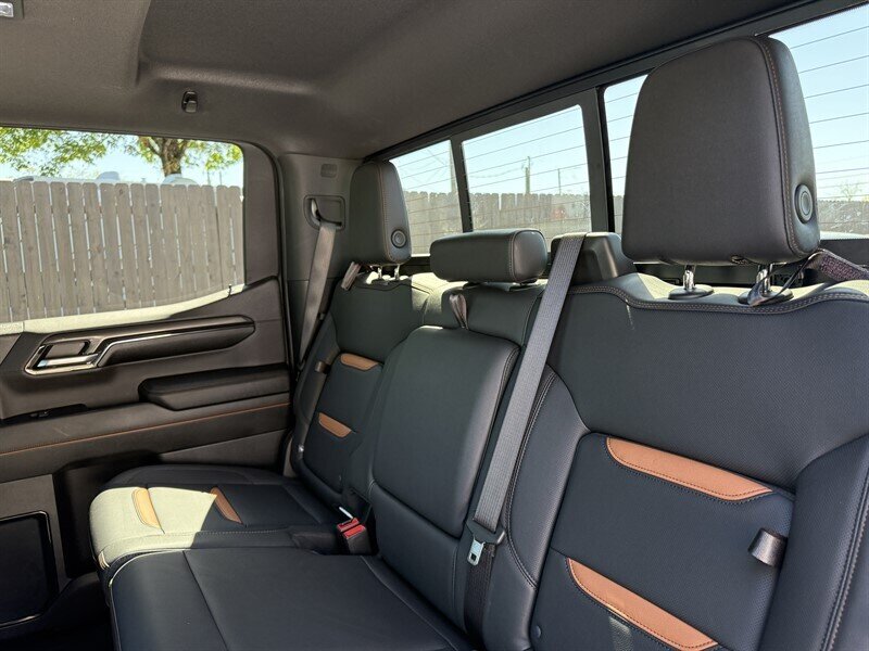 2024 GMC Sierra 1500 AT4 - Photo 28 - Nashville, TN 37210