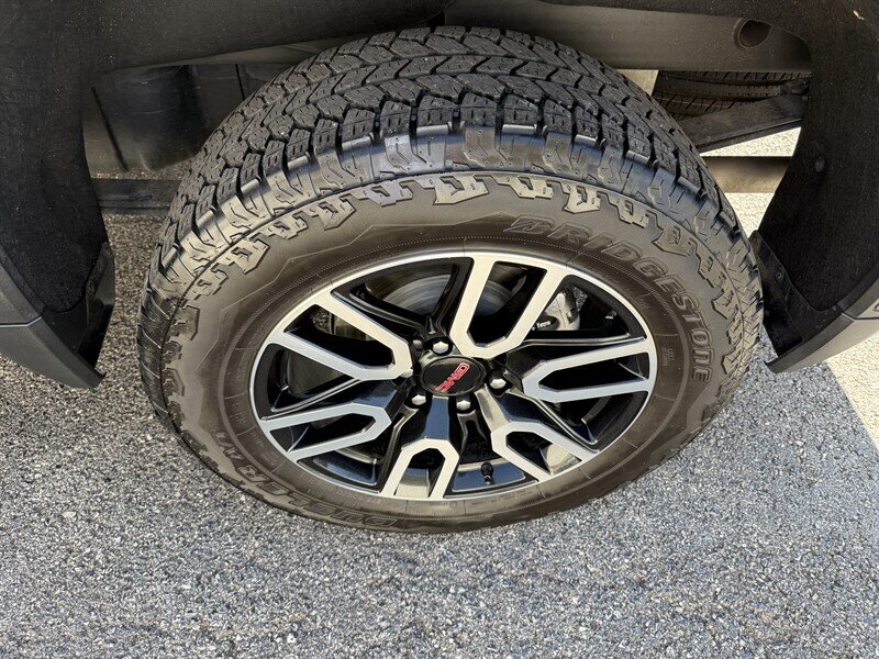 2024 GMC Sierra 1500 AT4 - Photo 18 - Nashville, TN 37210