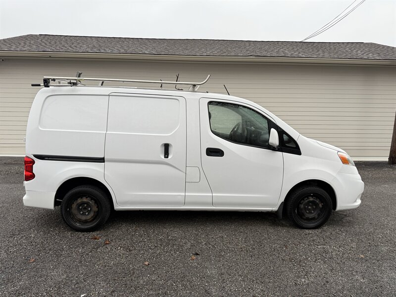 2017 Nissan NV200 SV