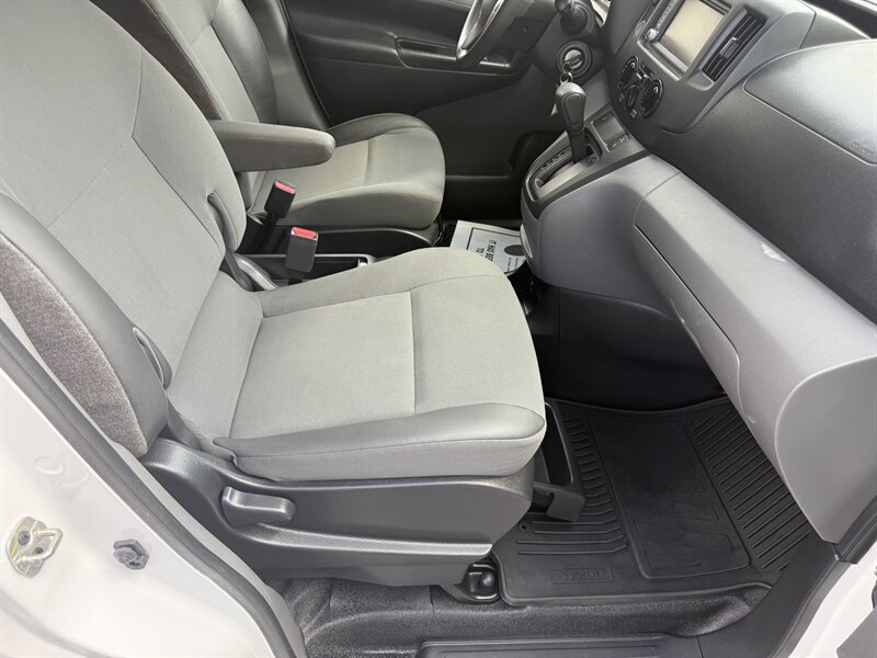 2021 Nissan NV200 S - Photo 10 - Nashville, TN 37210