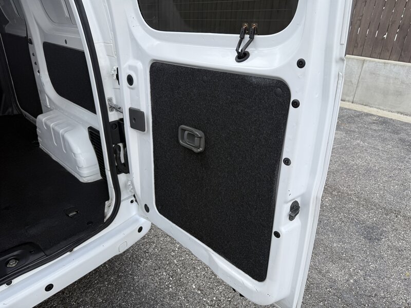 2021 Nissan NV200 S - Photo 14 - Nashville, TN 37210