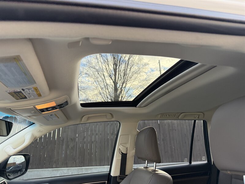 2022 Lexus GX 460 - Photo 23 - Nashville, TN 37210