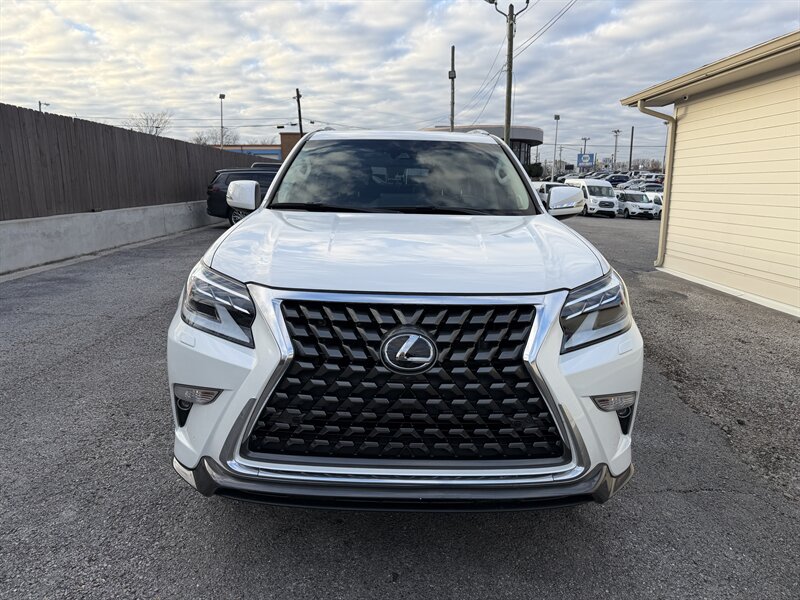 2022 Lexus GX 460 - Photo 4 - Nashville, TN 37210