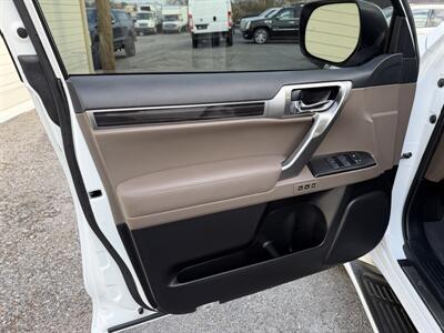 2022 Lexus GX 460 - Photo 17 - Nashville, TN 37210