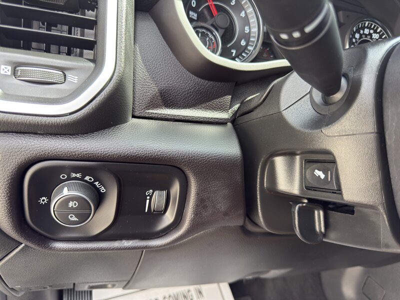 2024 RAM 2500 Big Horn - Photo 32 - Nashville, TN 37210