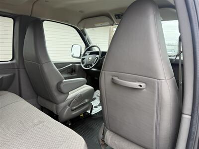 2020 Chevrolet Express 3500   - Photo 12 - Nashville, TN 37210