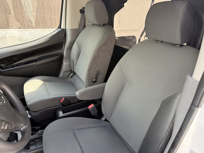 2020 Nissan NV200 S - Photo 14 - Nashville, TN 37210