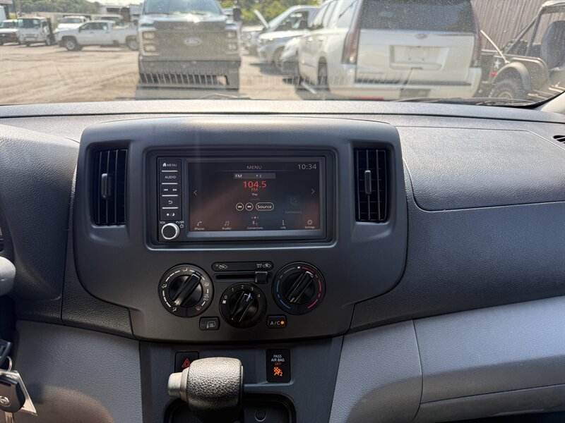 2020 Nissan NV200 S - Photo 2 - Nashville, TN 37210