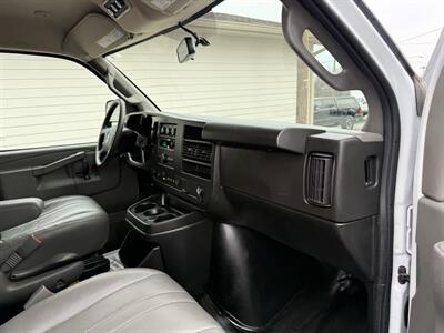 2023 Chevrolet Express LS 2500   - Photo 4 - Nashville, TN 37210