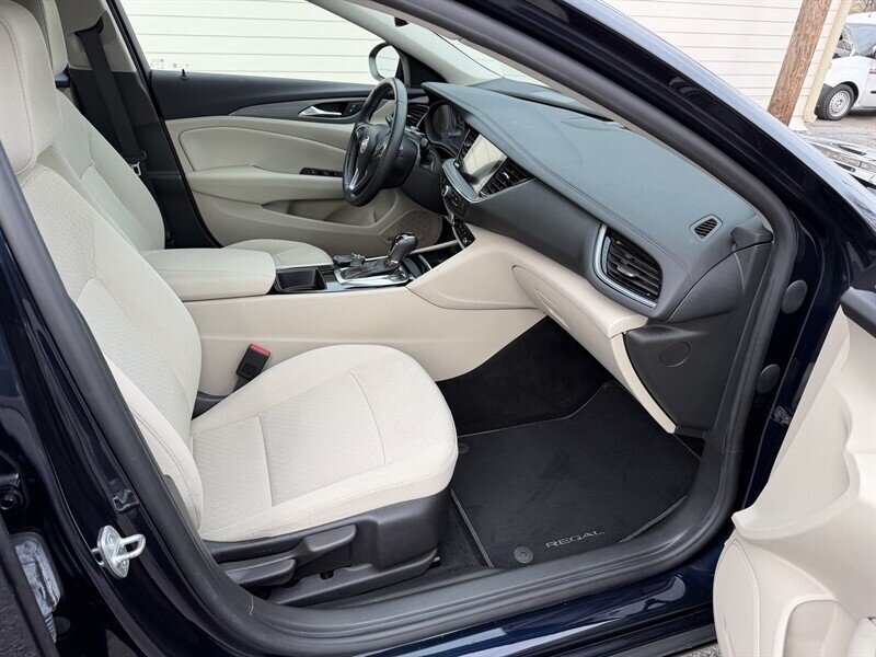 2019 Buick Regal Sportback Preferred - Photo 22 - Nashville, TN 37210