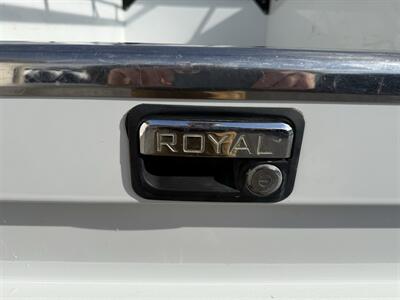 2022 Ford F-250 Super Duty XLT   - Photo 11 - Nashville, TN 37210