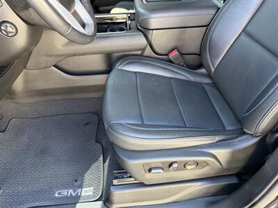 2022 GMC Yukon Denali   - Photo 20 - Nashville, TN 37210