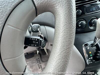 2006 Toyota Sienna LE 7 Passenger   - Photo 17 - Orange, CA 92868