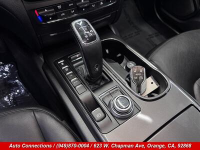 2019 Maserati Ghibli   - Photo 12 - Orange, CA 92868
