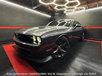 2019 Dodge Challenger R/T   - Photo 2 - Orange, CA 92868