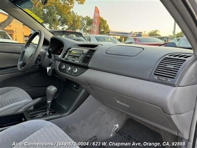 2006 Toyota Camry LE   - Photo 11 - Orange, CA 92868