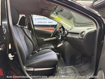 2011 Mazda Mazda2 Sport   - Photo 7 - Orange, CA 92868