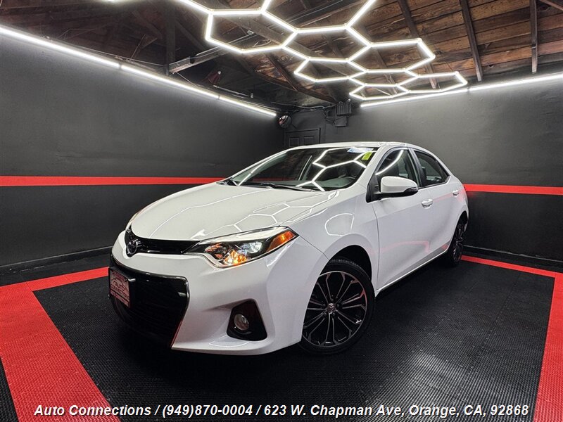 2016 Toyota Corolla S Plus  