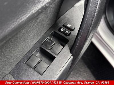 2019 Toyota Corolla LE   - Photo 19 - Orange, CA 92868