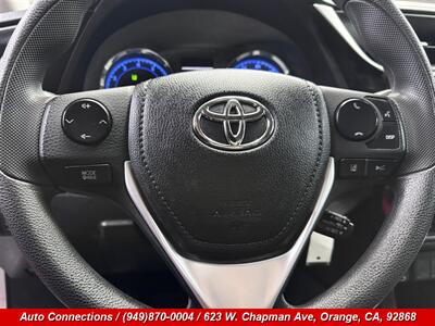 2019 Toyota Corolla LE   - Photo 13 - Orange, CA 92868