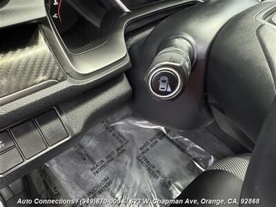 2017 Honda Civic Si   - Photo 27 - Orange, CA 92868
