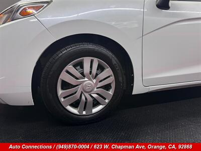 2015 Honda Fit LX   - Photo 28 - Orange, CA 92868