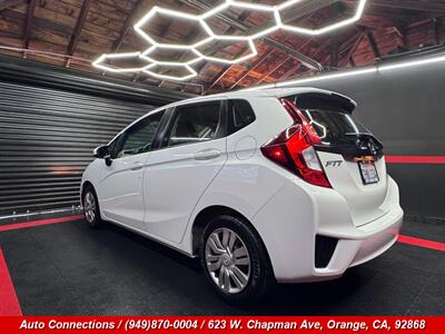 2015 Honda Fit LX   - Photo 4 - Orange, CA 92868